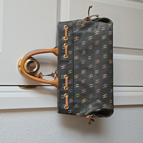 Vintage authentic dooney and bourke bag - Picture 8 of 8